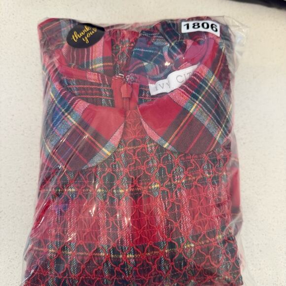 Ivy City Evie Plaid Dress - Picture 8 of 8